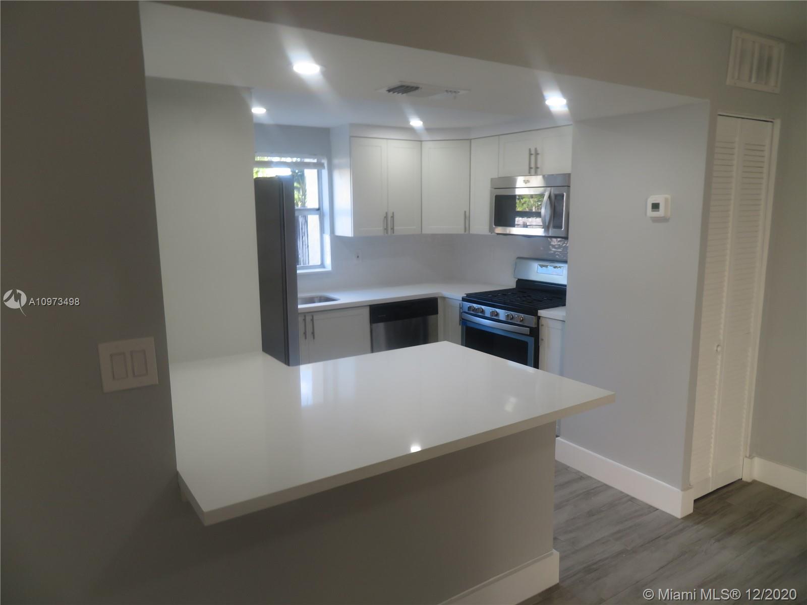 Miami, FL 33173,6515 SW 112th Ct #6515