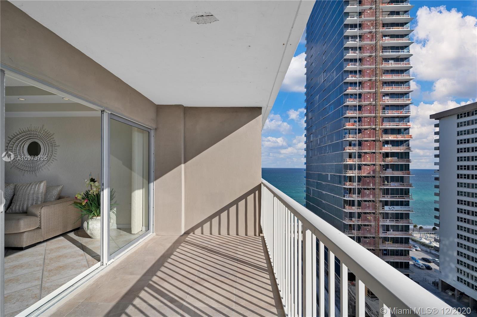 Hallandale Beach, FL 33009,1980 S Ocean Dr #16J