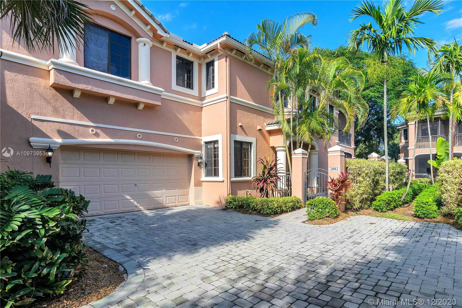 Weston, FL 33332,2802 Center Ct Dr #2-29