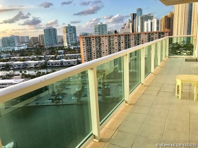 Sunny Isles Beach, FL 33160,100 Bayview Dr #1904