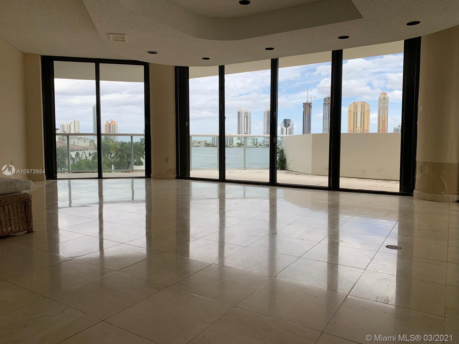 4000 Island Blvd #L-7, Aventura, FL 33160