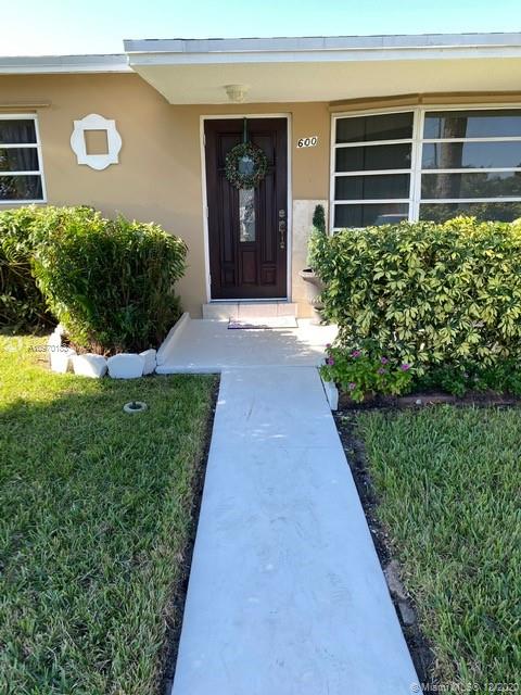 Pembroke Pines, FL 33023,600 SW 67th Ter