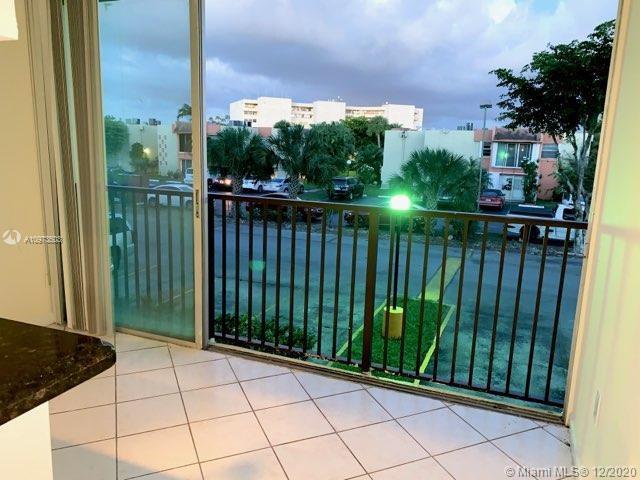 Miami, FL 33174,9431 SW 4 St #203-7