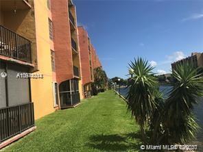 4707 NW 7th St #403-8, Miami, FL 33126