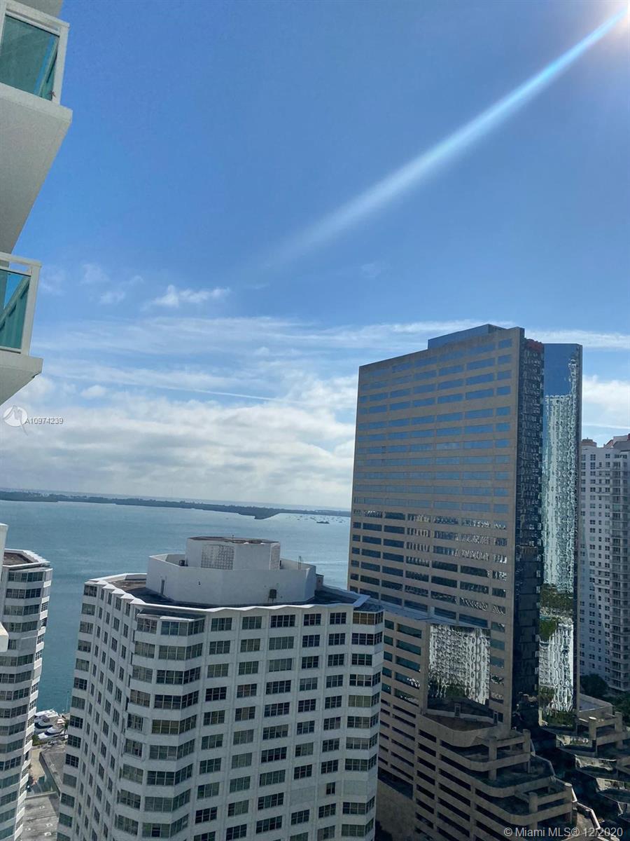 Miami, FL 33131,950 Brickell Bay Dr #2307