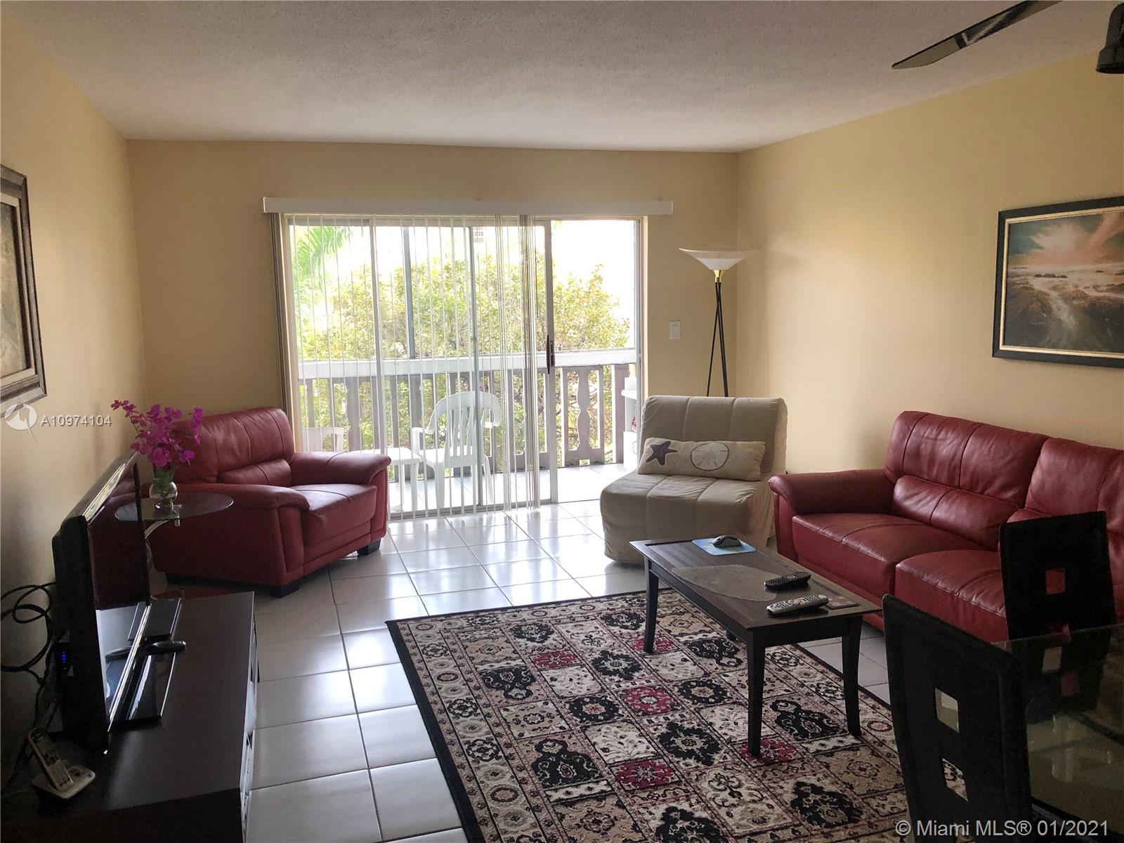 Hallandale Beach, FL 33009,219 NE 14th Ave #305