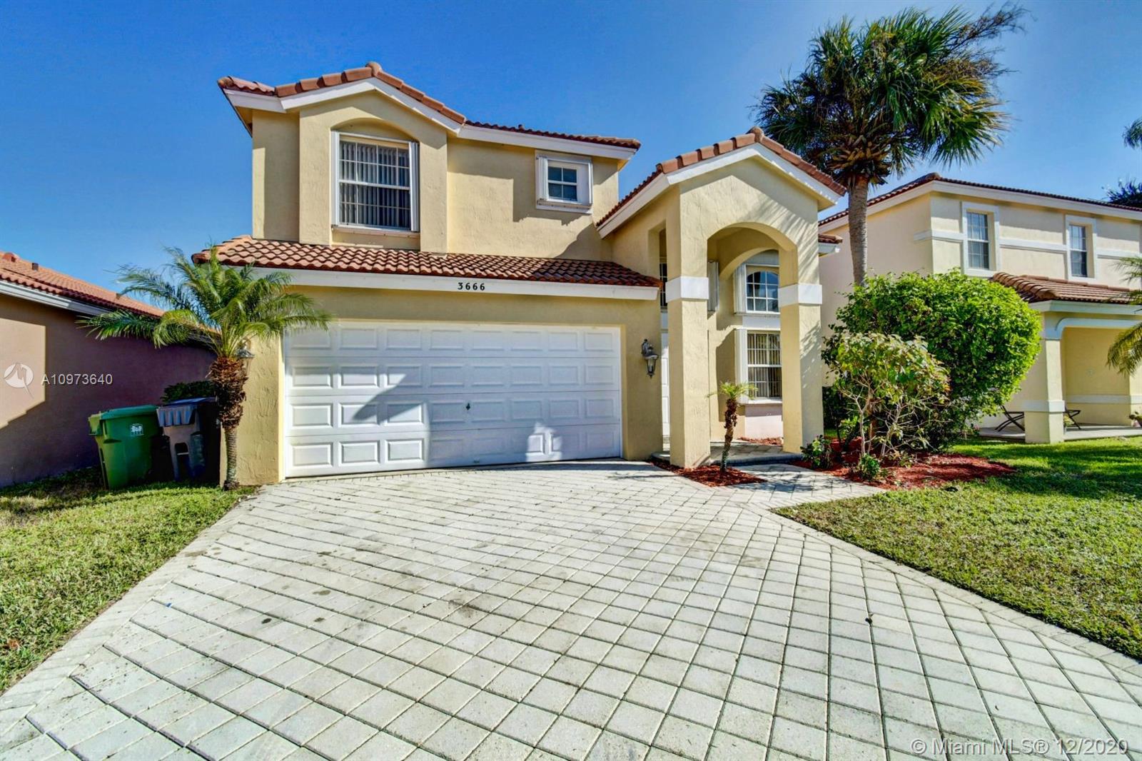 3666 Chesapeake Ct,  Wellington,  FL 33414