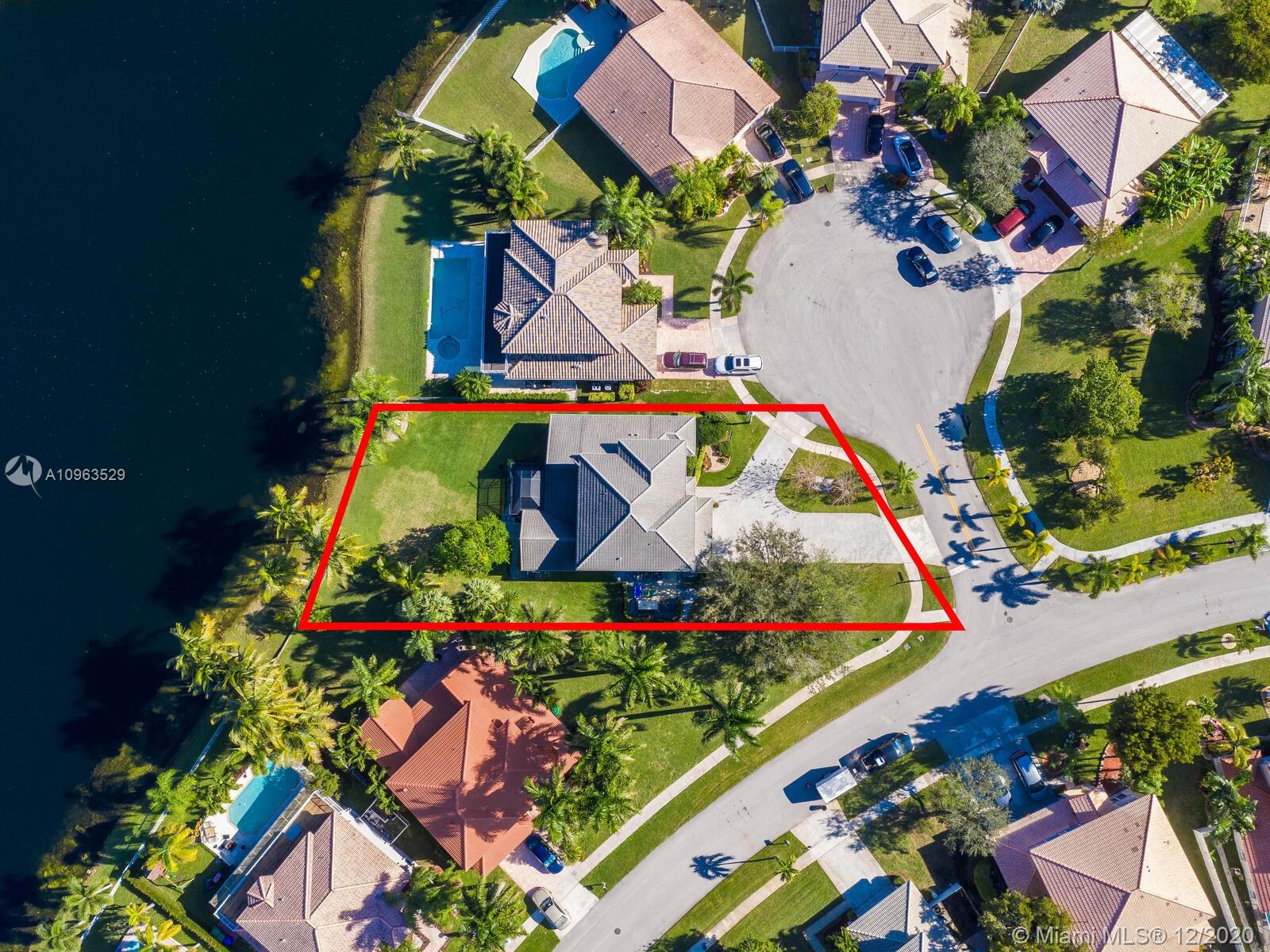 Pembroke Pines, FL 33029,701 SW 173rd Ln