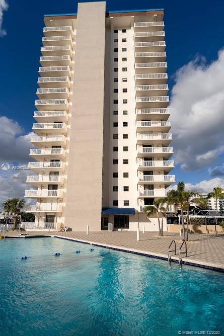 Hollywood, FL 33019,1600 S Ocean Dr #16B