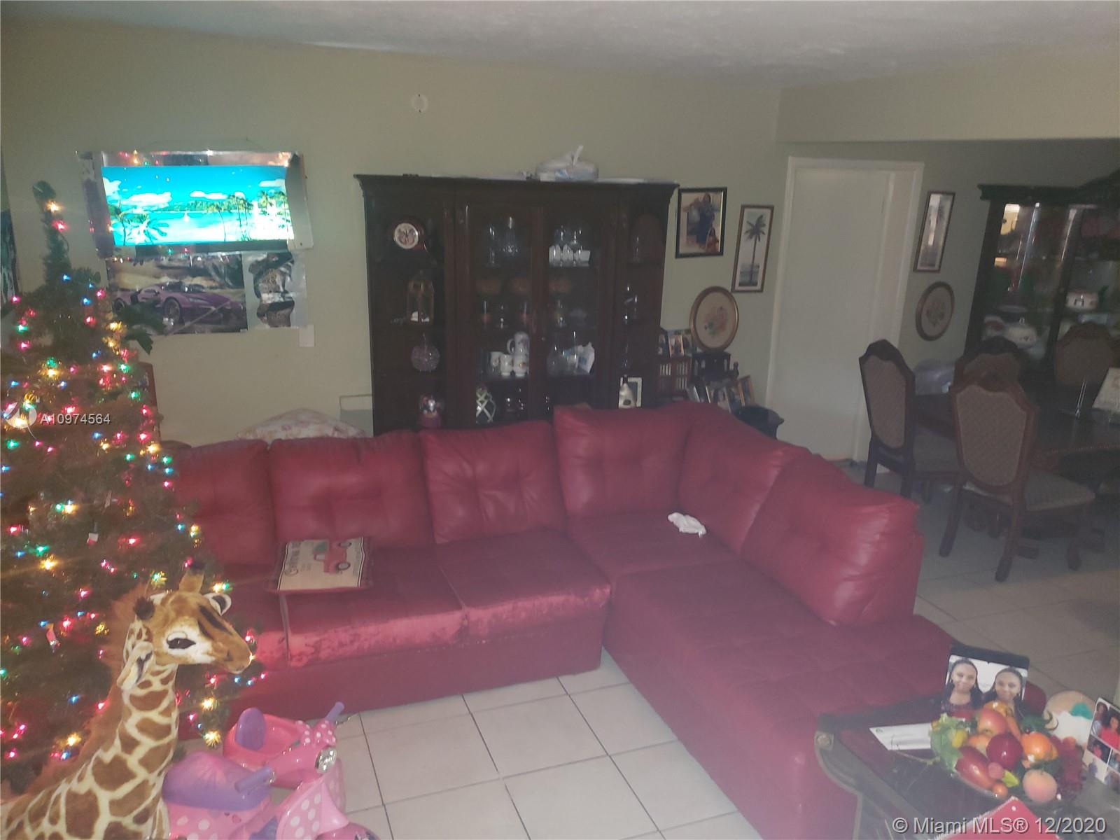 Riviera Beach, FL 33404,1417 W 32nd St