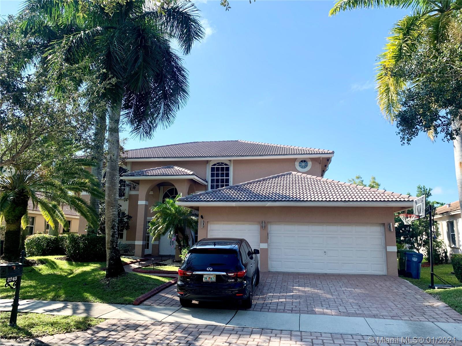 Weston, FL 33331,3743 Oak Ridge Cir