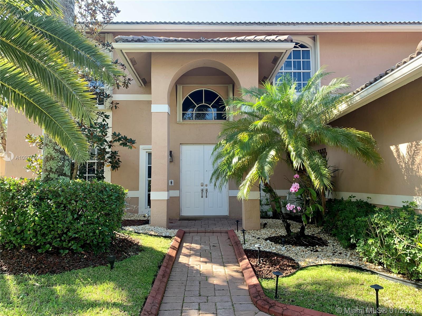 Weston, FL 33331,3743 Oak Ridge Cir