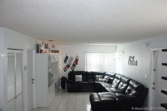 Sunrise, FL 33351,8033 NW 41st Ct