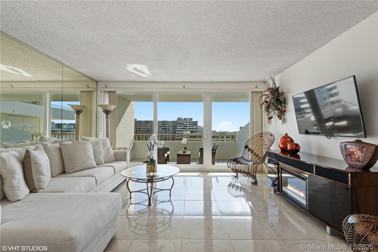 Key Biscayne, FL 33149,155 Ocean Lane Dr #1011