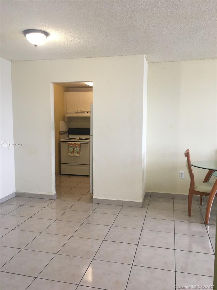 Hialeah, FL 33014,666 W 81st St #222