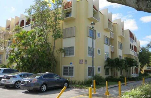 7825 Camino Real #J-405, Miami, FL 33143