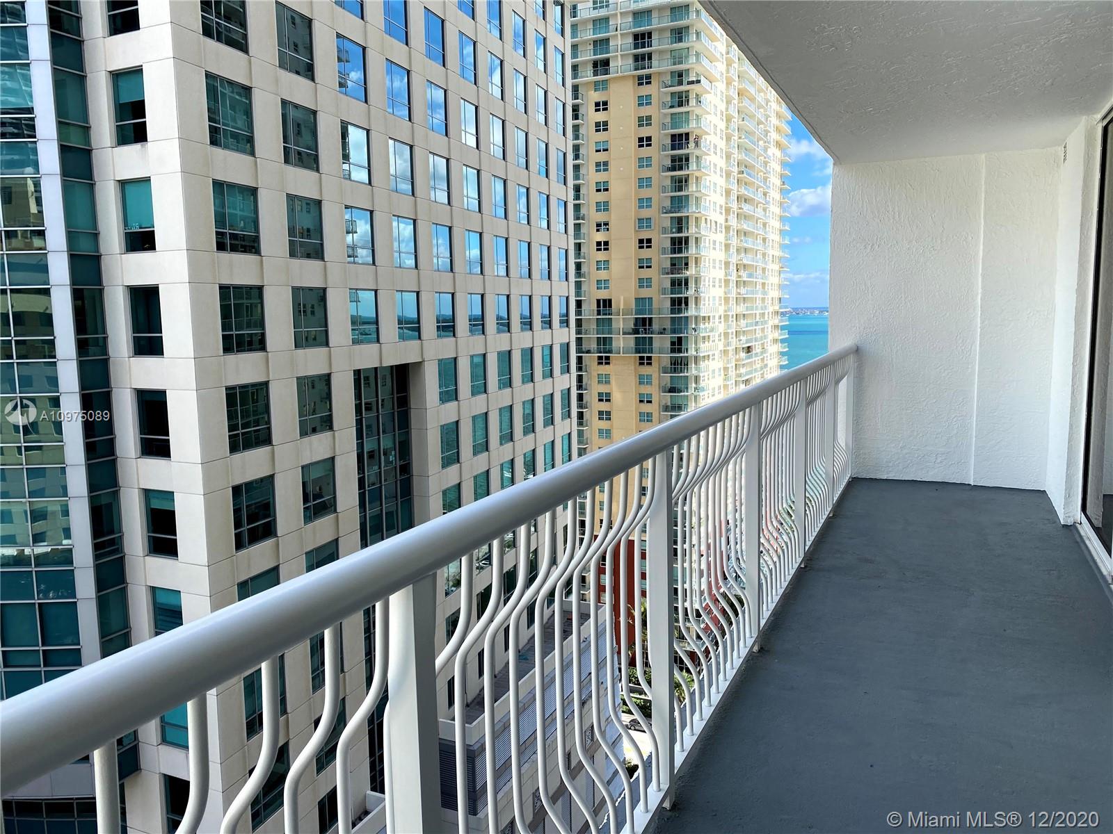 Miami, FL 33131,1200 Brickell Bay Dr #2122