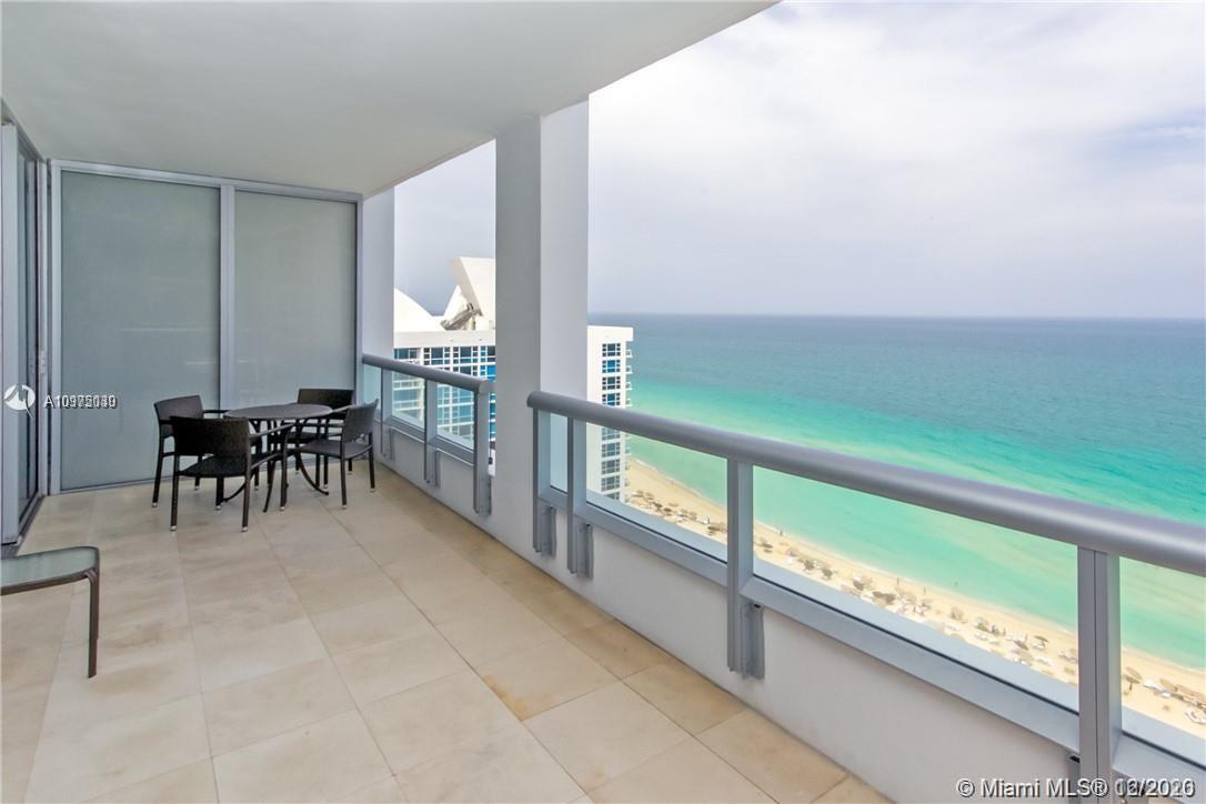 Miami Beach, FL 33141,6799 Collins Ave #1705