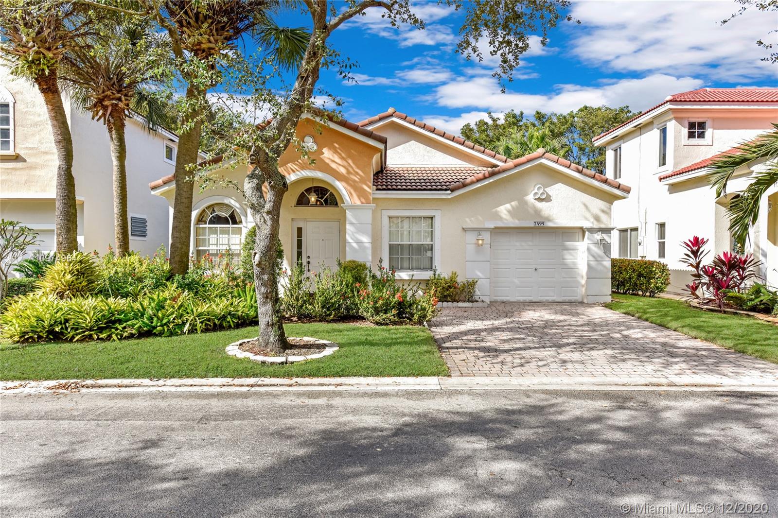 Pembroke Pines, FL 33024,7495 NW 19th Dr