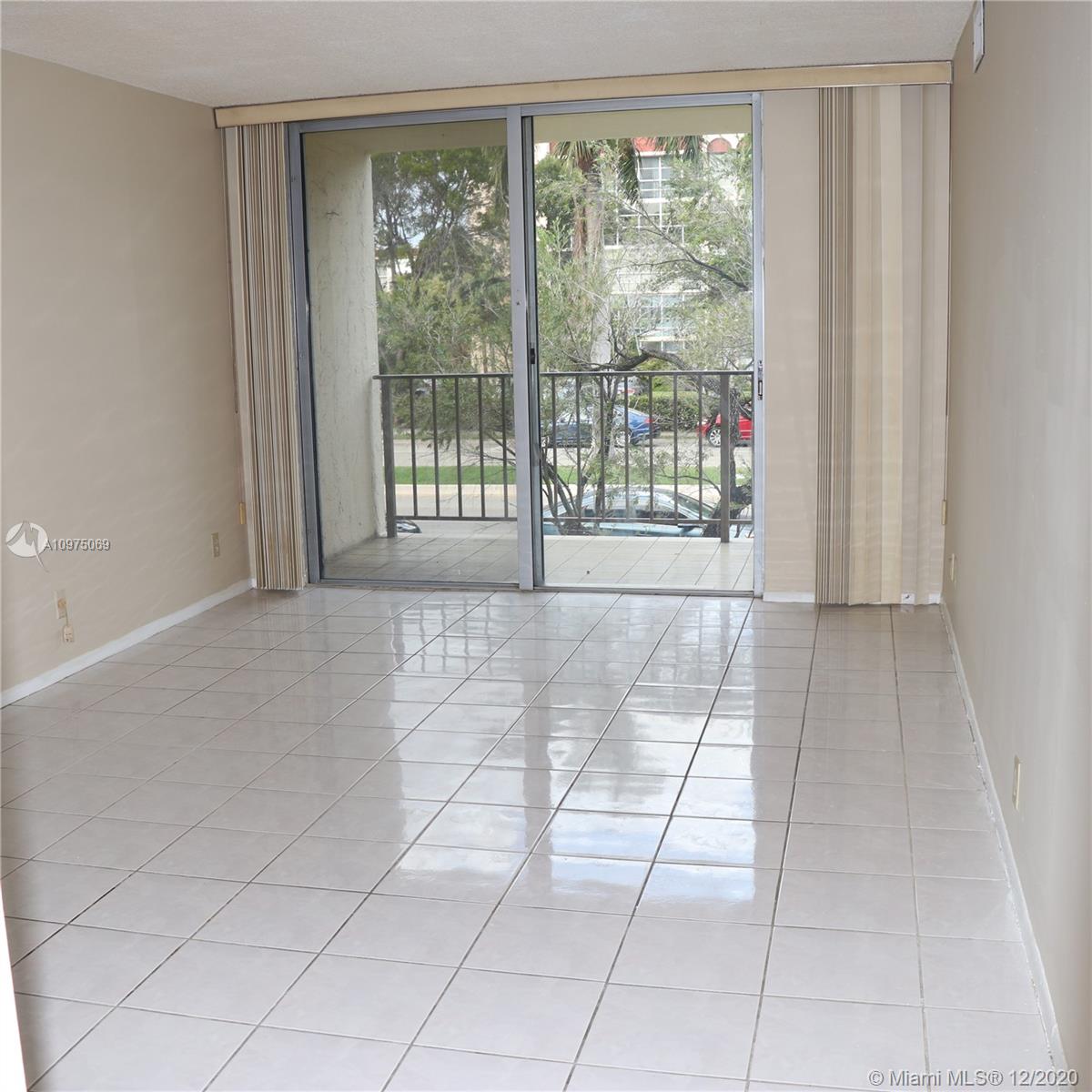 Hallandale Beach, FL 33009,2000 Atlantic Shores Blvd #208