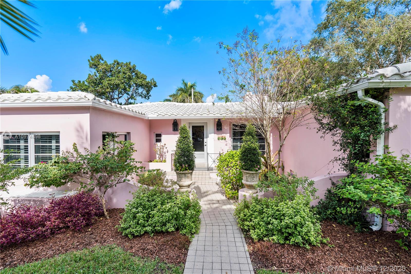 Miami, FL 33138,935 NE 72nd Ter