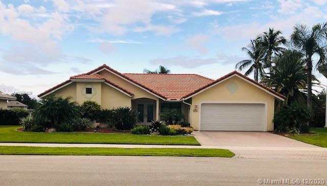 880 Somerset Ave, Davie, FL 33325