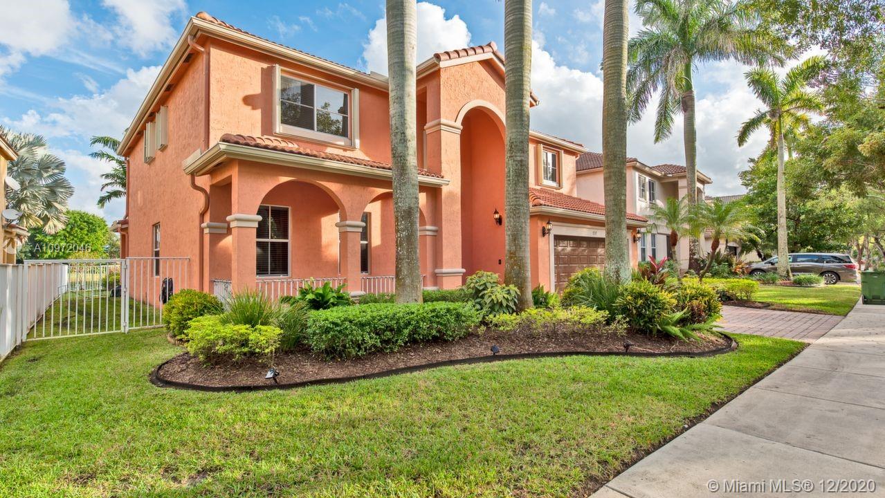 Weston, FL 33327,737 Nandina Dr