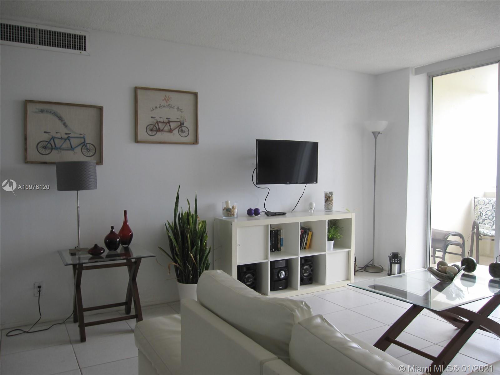 Hallandale Beach, FL 33009,3180 S Ocean Dr #1010