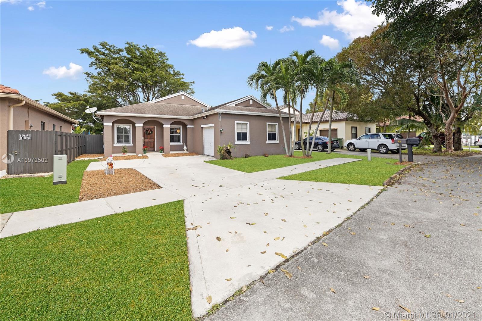 83 NW 4 PL, Homestead, FL 33030