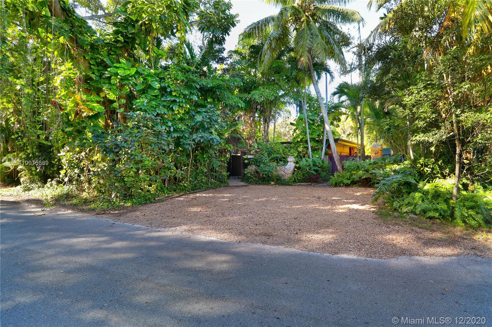 6930 SW 64th Ave,  South Miami,  FL 33143
