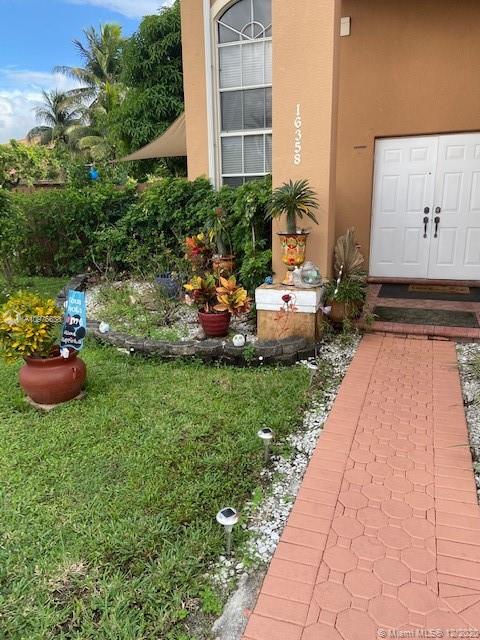 Miami, FL 33196,16358 SW 95th St