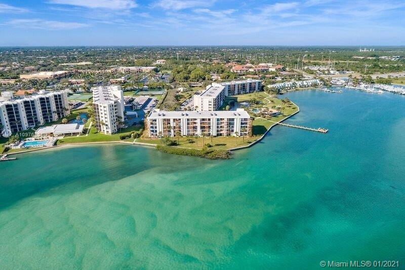 Tequesta, FL 33469,100 Intracoastal Pl #104