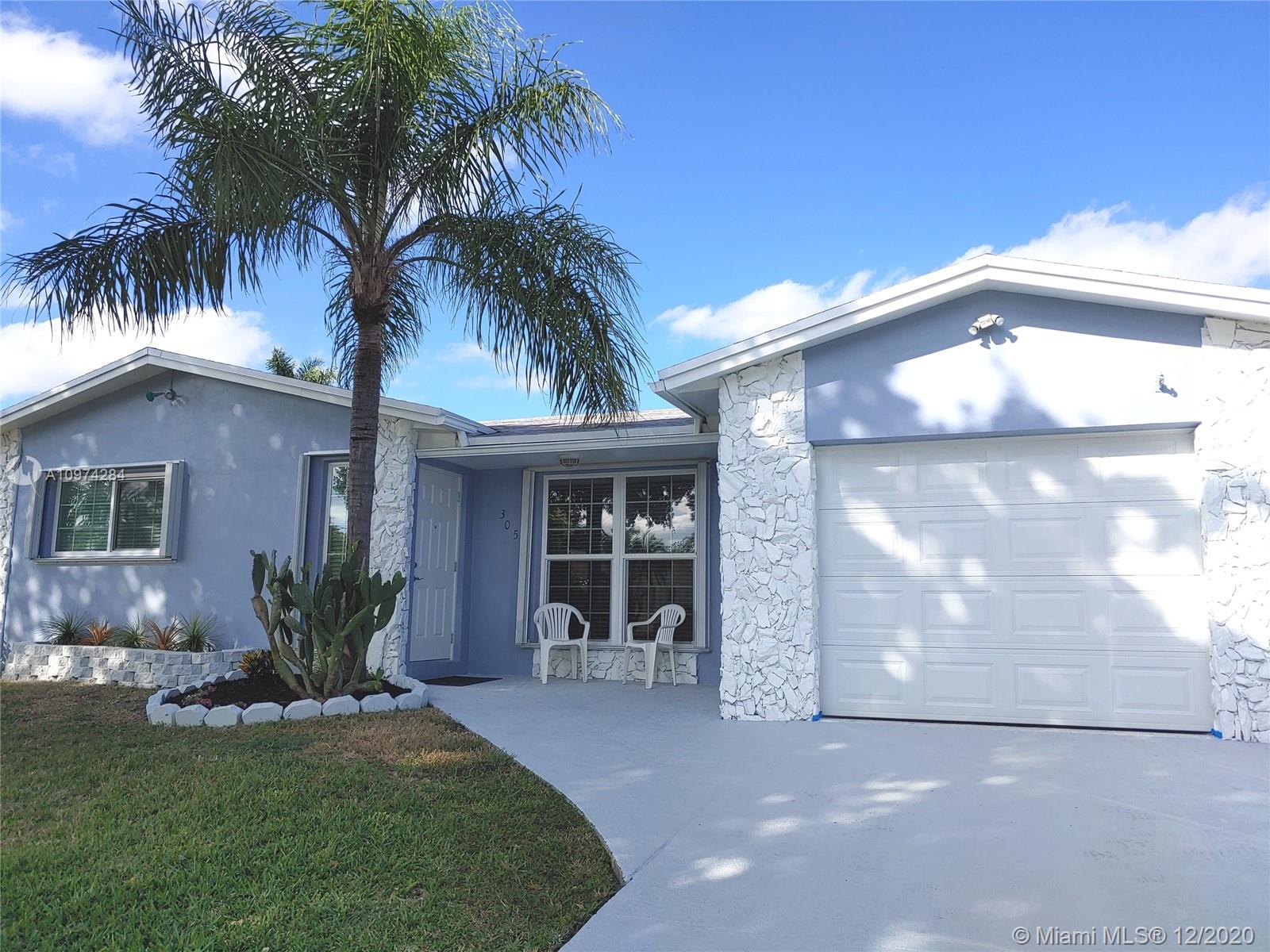 305 SE 4th Ter, Dania Beach, FL 33004