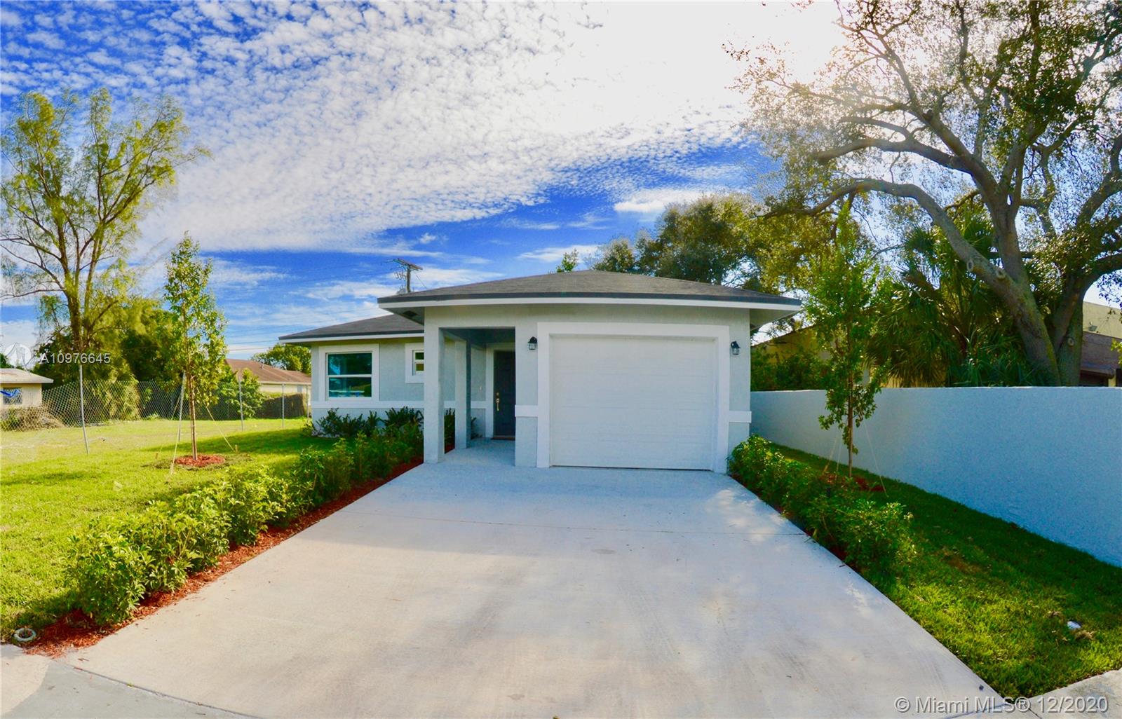 3070 NW 3rd St,  Pompano Beach,  FL 33069