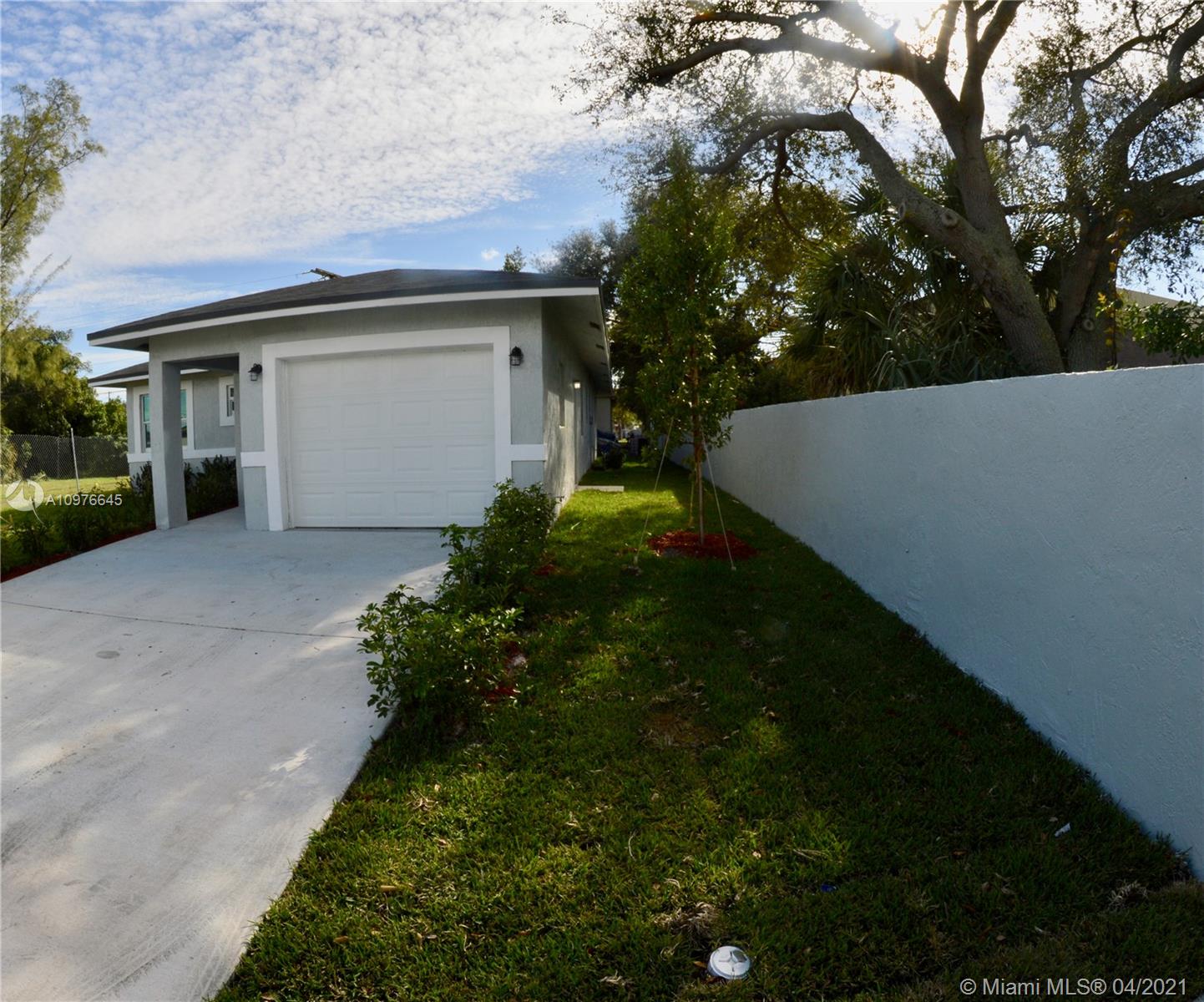Pompano Beach, FL 33069,3070 NW 3rd St
