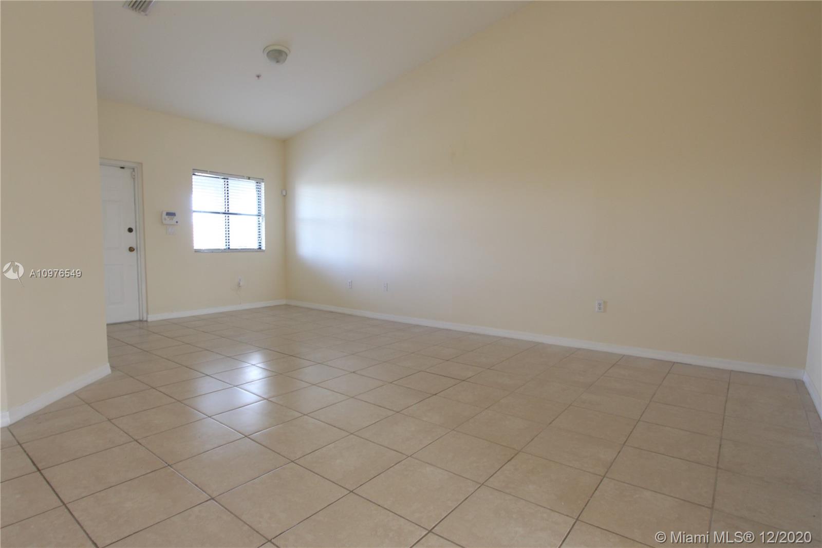 Cutler Bay, FL 33190,22841 SW 88 PL #304