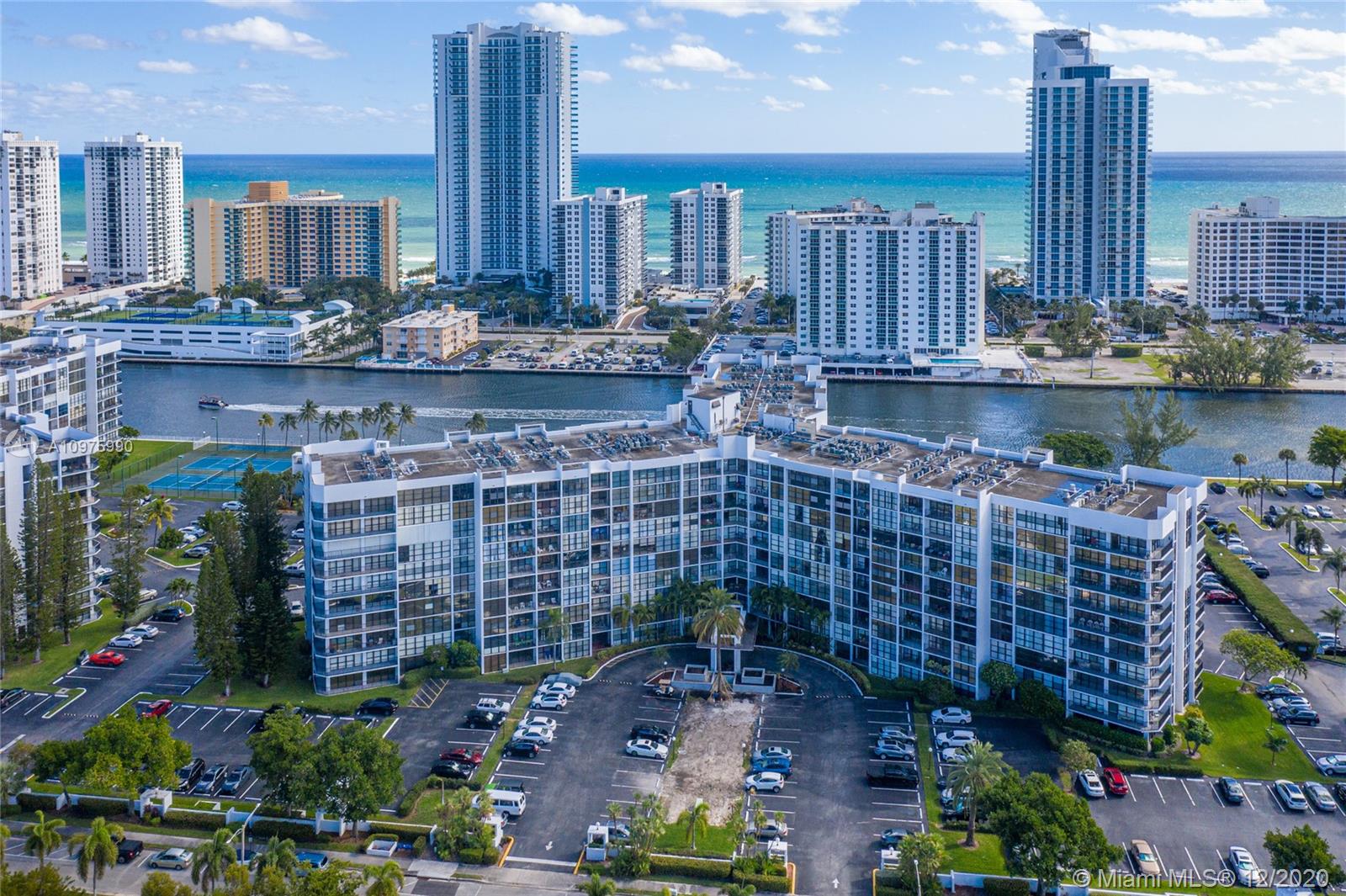 Hallandale Beach, FL 33009,800 Parkview Dr #520