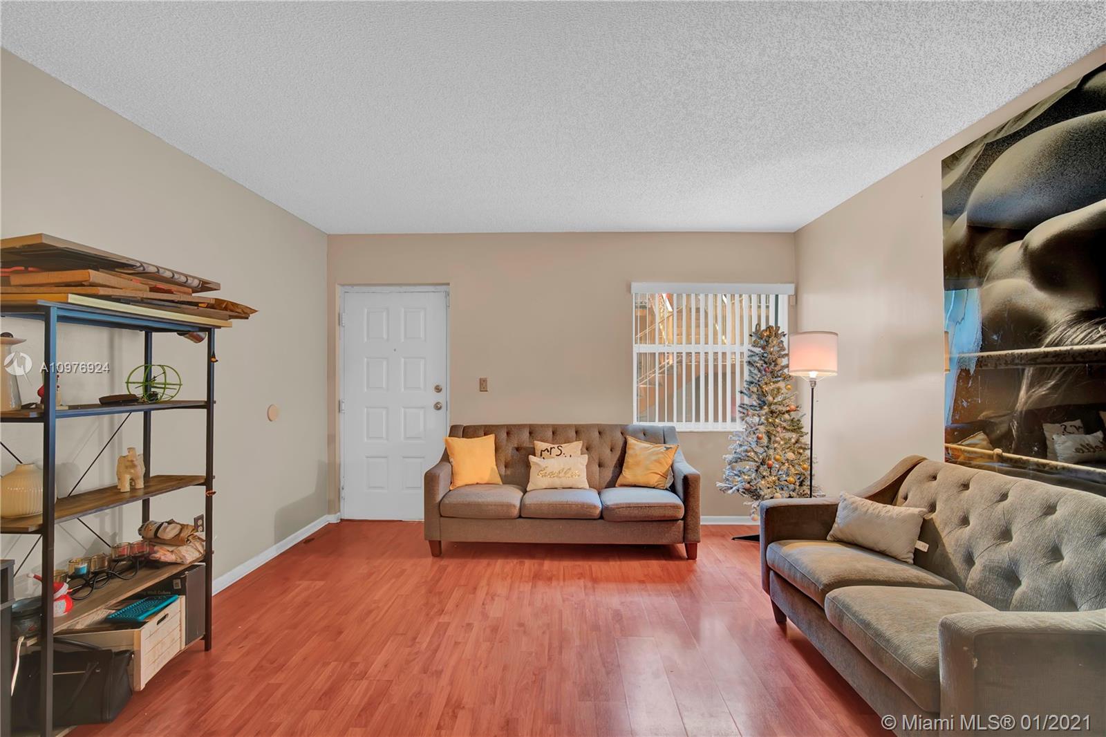 KENDALL CONDO RENTALS