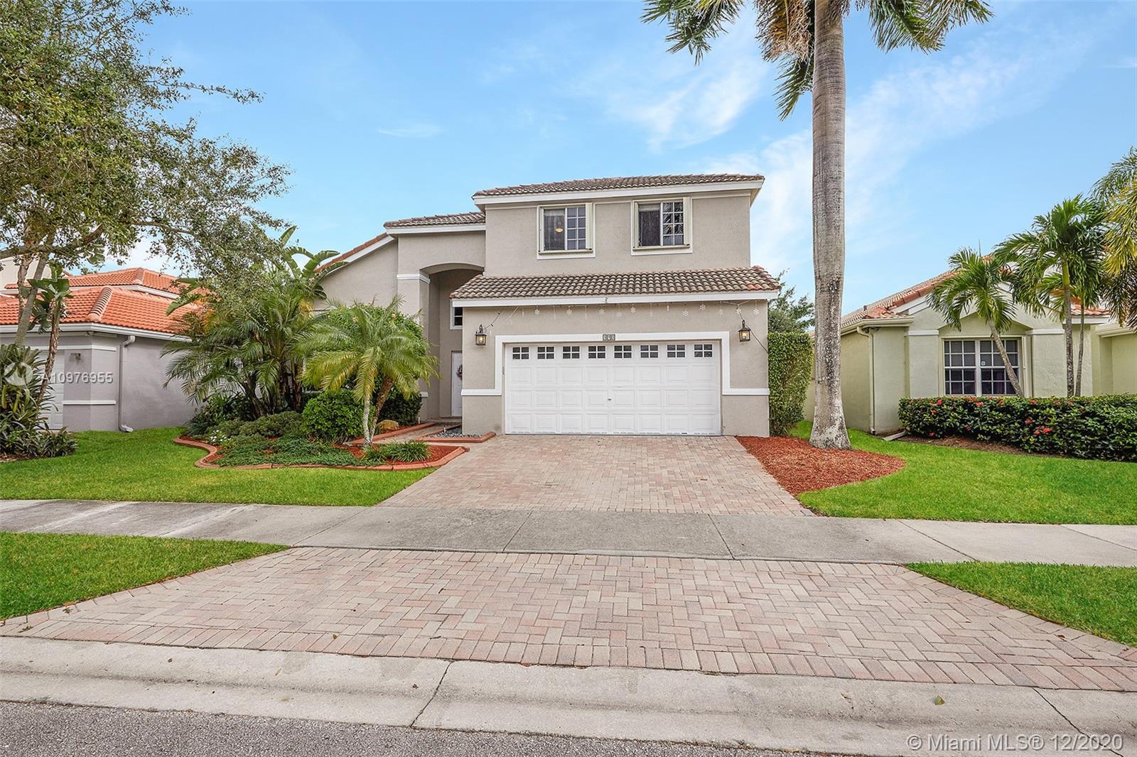 Weston, FL 33327,595 Cascade Falls Dr