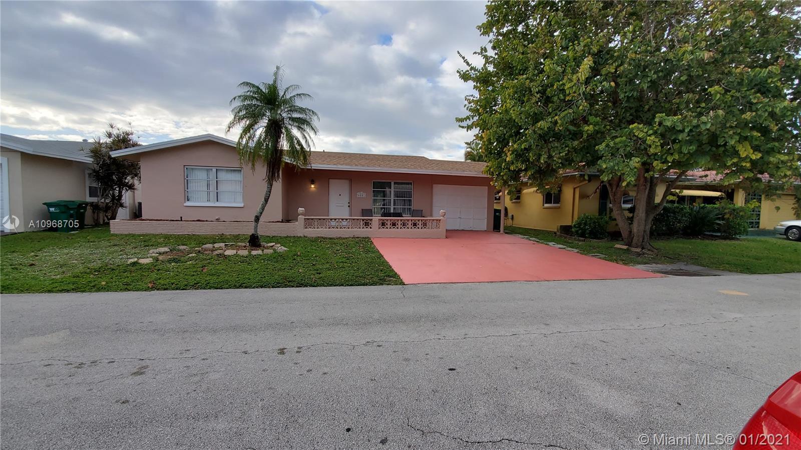 6001 NW 67th Ave, Tamarac, FL 33321