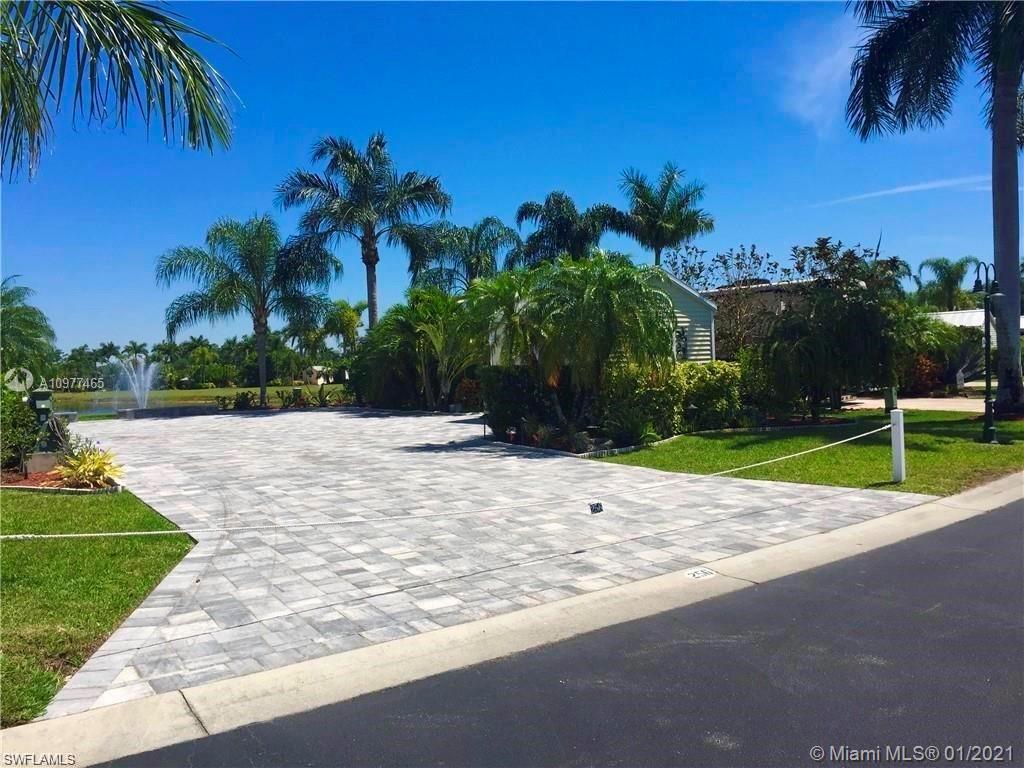 La Belle, FL 33935,3002 Gray Eagle Pkwy