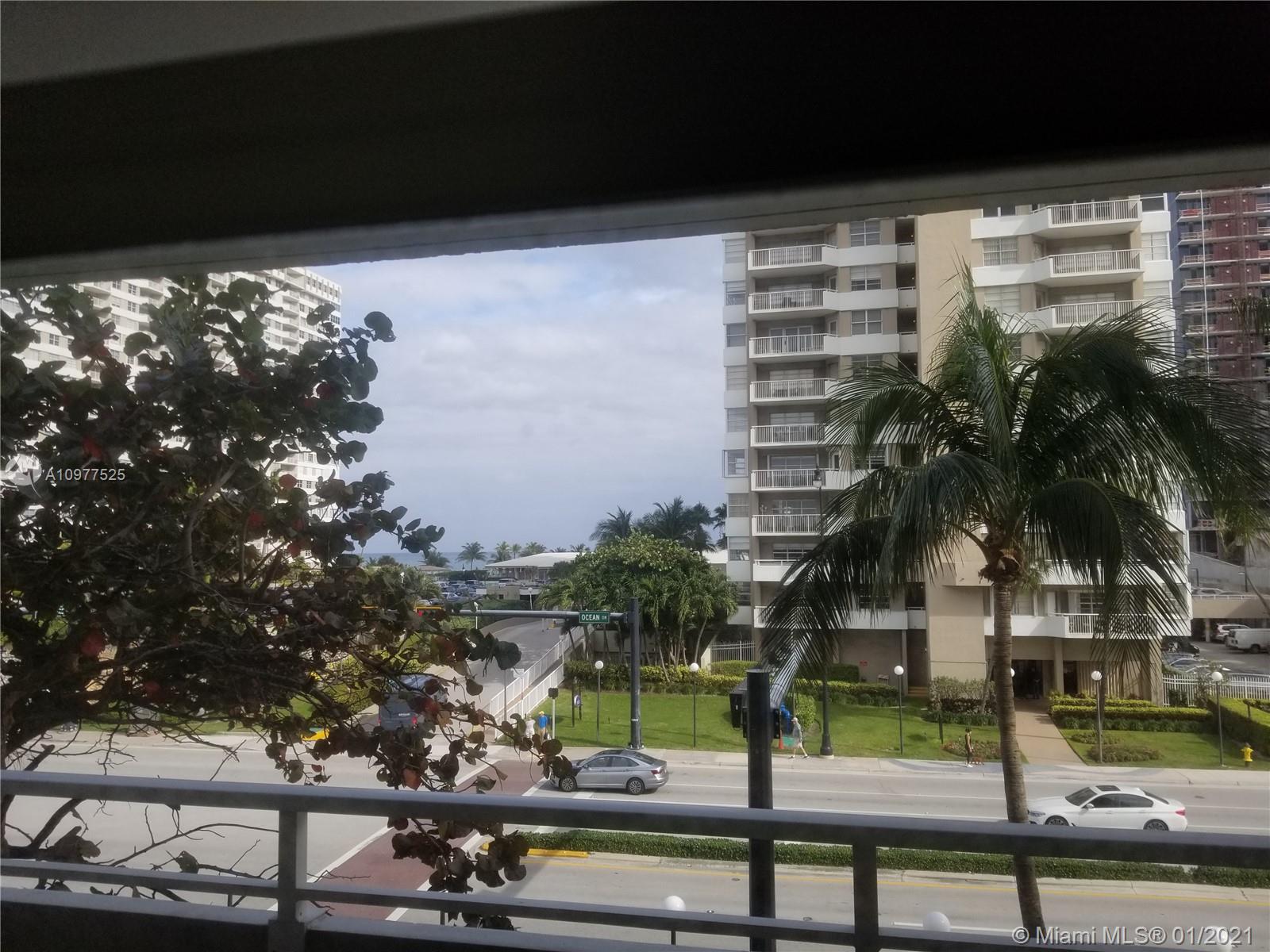 Hallandale Beach, FL 33009,1985 S Ocean Dr #2P