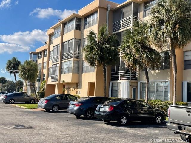 Hollywood, FL 33020,2741 Taft St #302