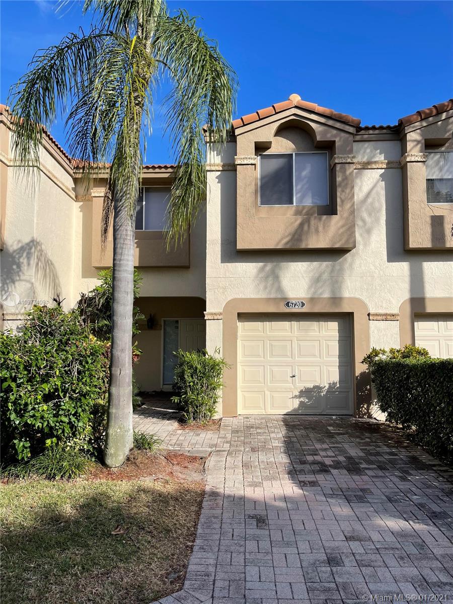 6720 Via Regina, Boca Raton, FL 33433