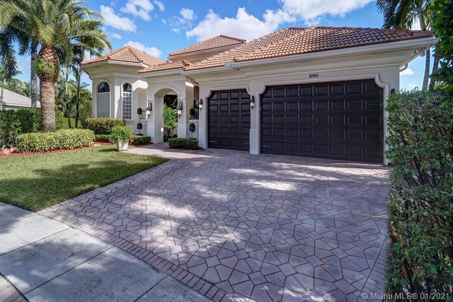 Plantation, FL 33324,690 Carrotwood Ter