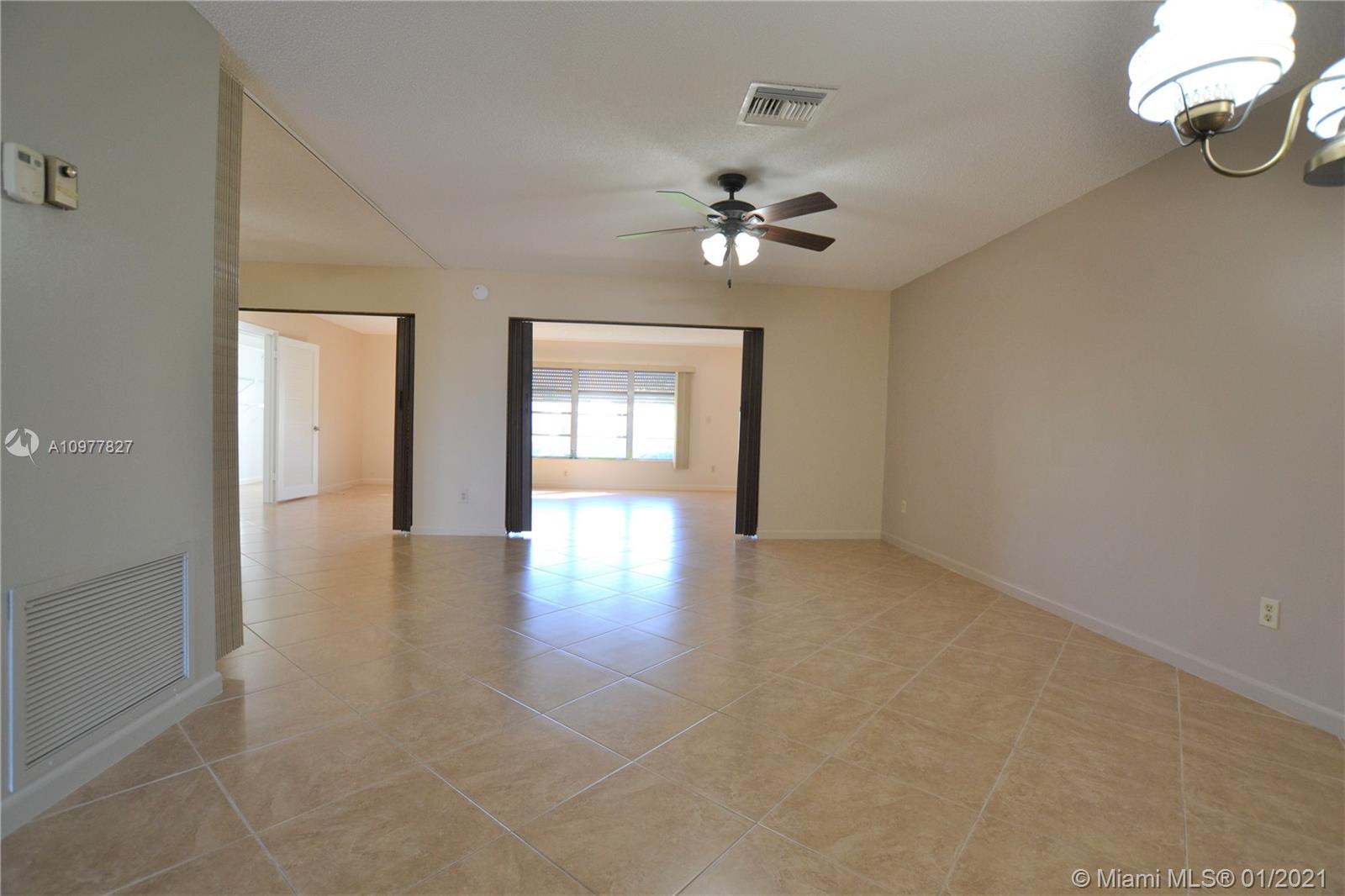 West Palm Beach, FL 33415,2886 Fernley Dr E #31