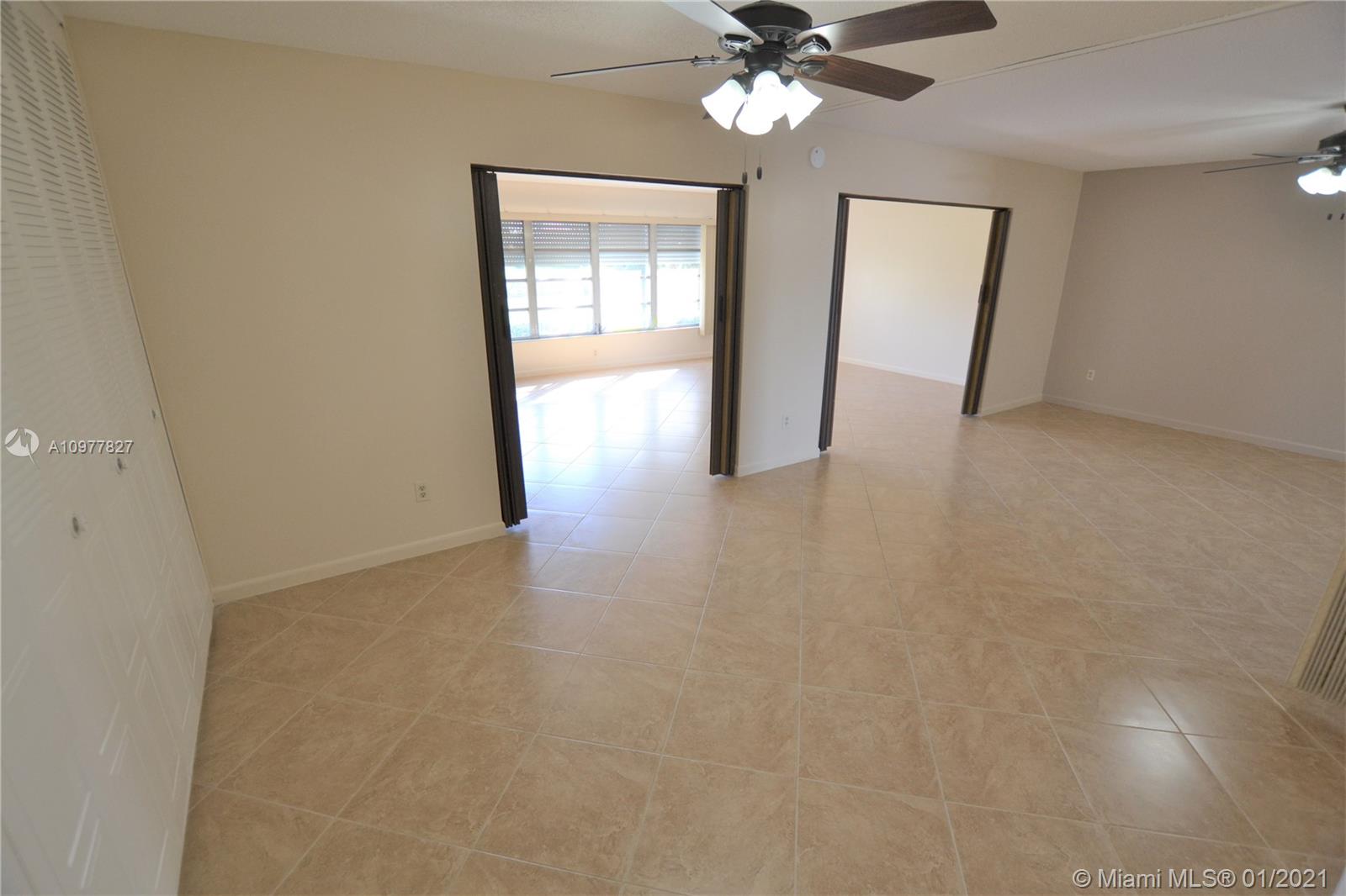 West Palm Beach, FL 33415,2886 Fernley Dr E #31