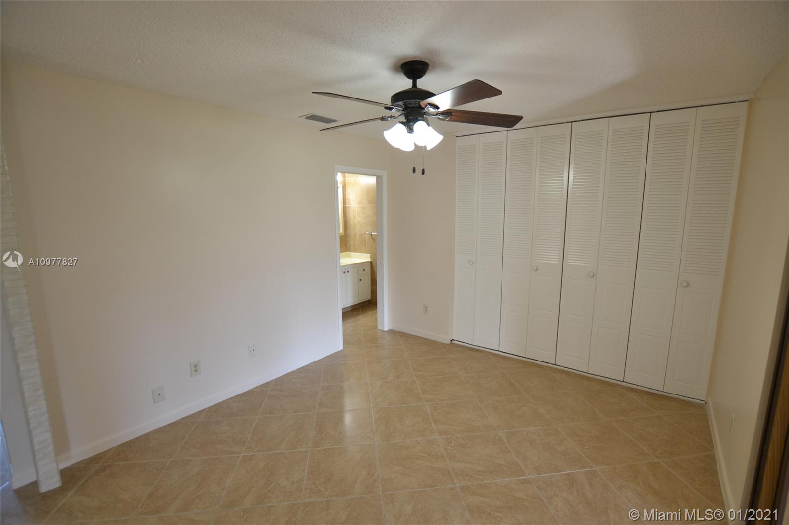 West Palm Beach, FL 33415,2886 Fernley Dr E #31