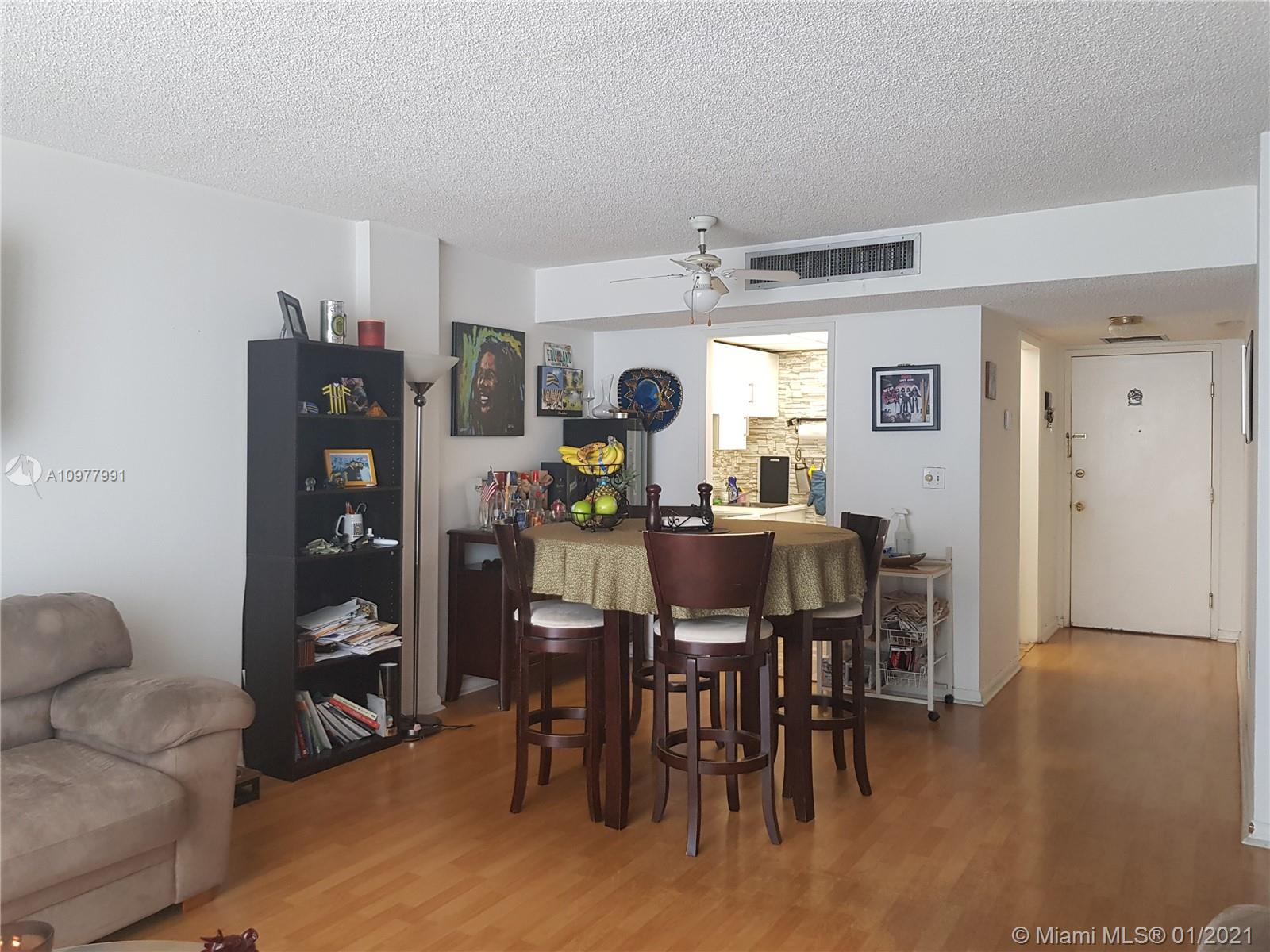 North Miami Beach, FL 33160,2841 NE 163rd St #208