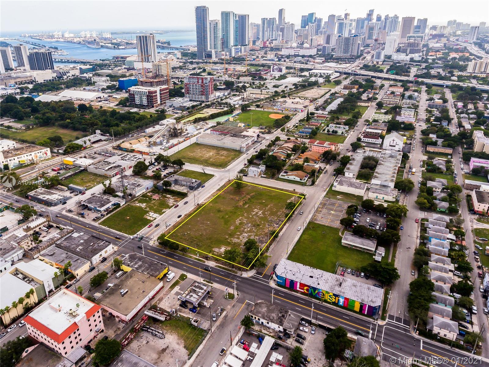 1905 NW 1 CT, Miami, FL 33136
